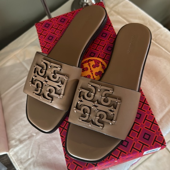 Tory Burch Shoes - Tory butchered Ines slides sandals